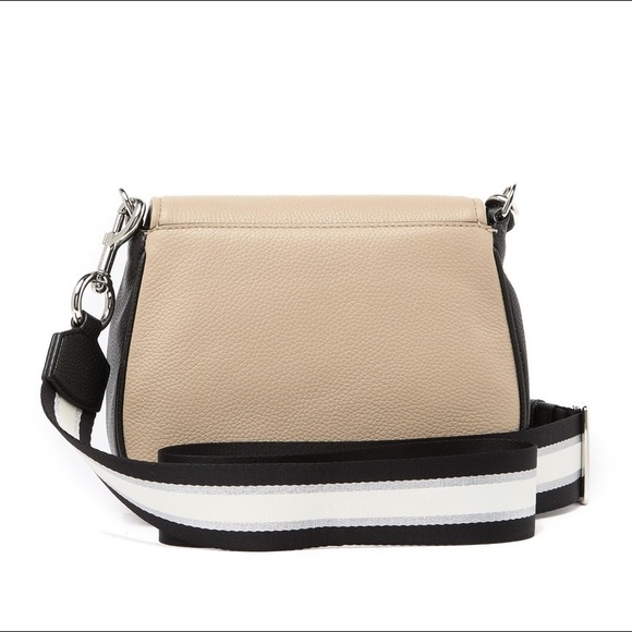 ⭐️SOLD⭐️Marc Jacobs Empire City Crossbody Bag $375 - Picture 3 of 8